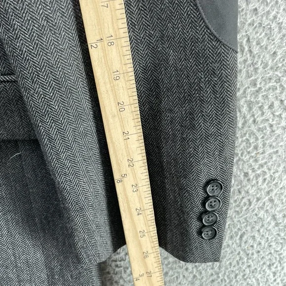 Stafford 100% Wool Blazer Men's 44L Herringbone Elbow Patch Corp Business Career